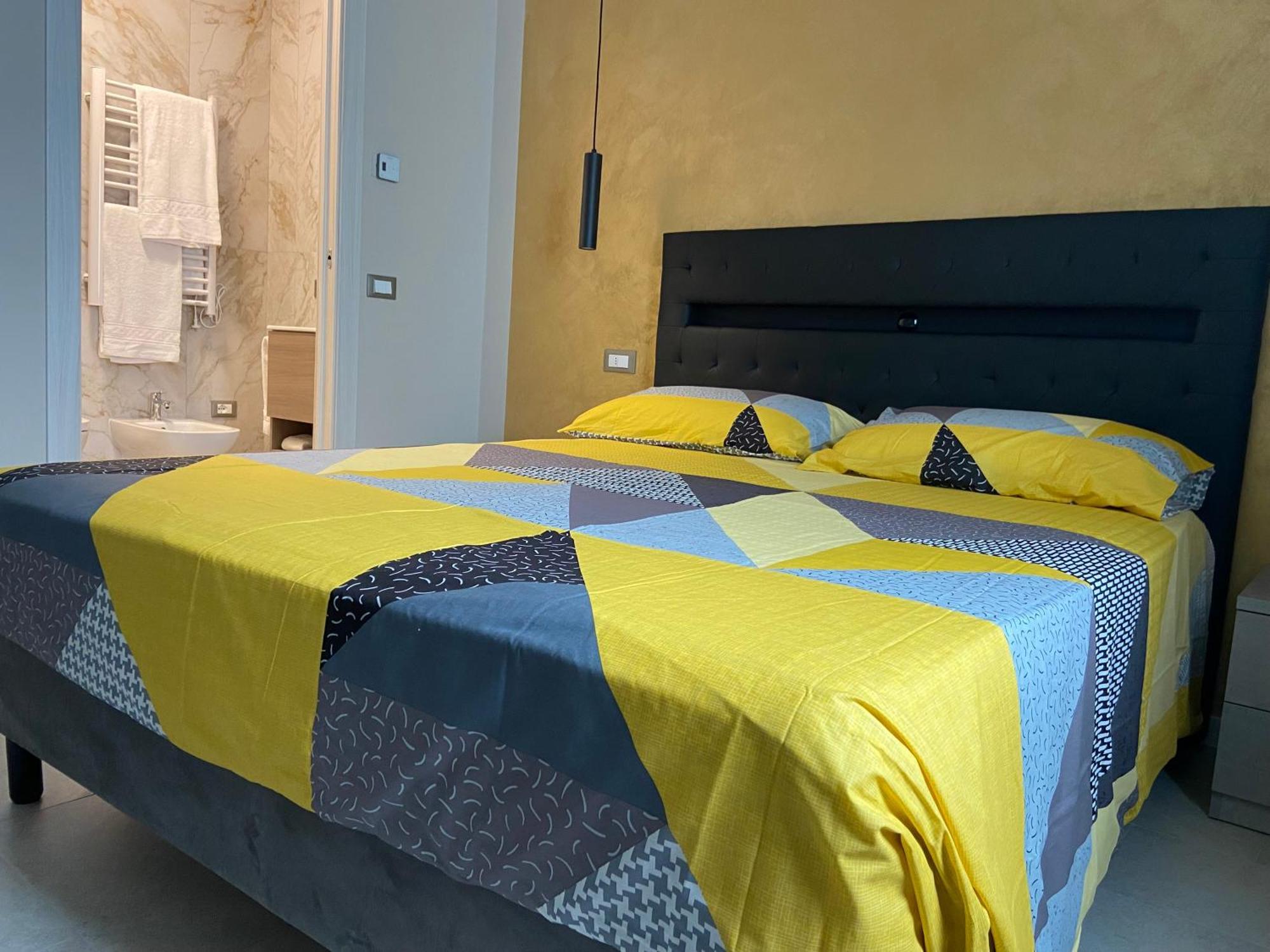 Foresteria Diamond Villa Pedergnano Esterno foto